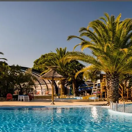 Location 290 Mobil Excellence Range At Mer Et Soleil 5 Hébergement de vacances *